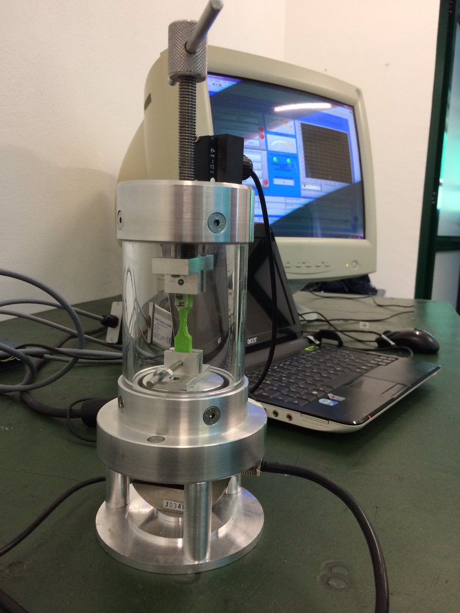 cosmi_francesca's tweet photo. Pla testing begins...now forward to new materials #bronzefill #innoflex ... XT-CF20?? #3Dprinting #builder3dprinters https://t.co/waW647Hnnr