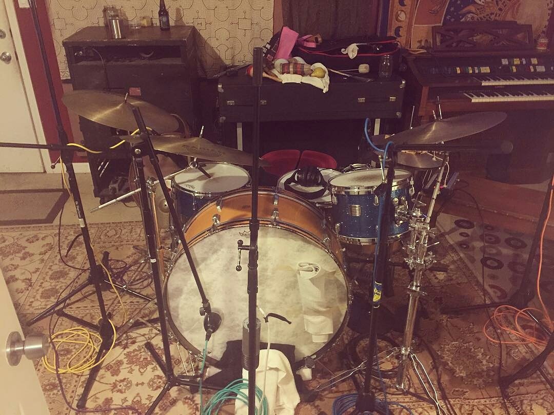 NashVintageDrum's tweet photo. #TobyCaldwell using the @LudwigDrumsHQ 28" marcher on some new #ZachRyan jamz! https://t.co/KjrqAwROo8