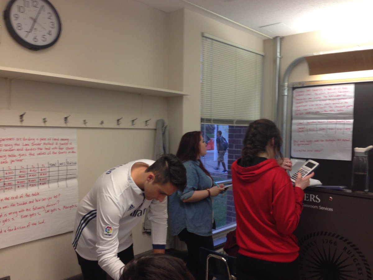 ariascec's tweet photo. Gallery walk review for Exam 2 #mathforliberalarts #apportionment #fairdivision @RUSchedSpace @kerrigan_john @rutgerscmsce https://t.co/P1hqKo9Vkh