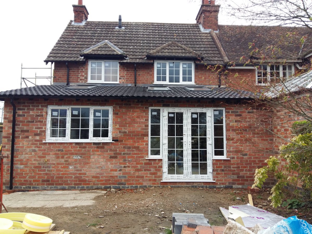 spacesbuilding's tweet image. New windows installed and sealed, thanks @TitanTWderby for these great looking windows. #buildingservicesnottingham #extention #builder
