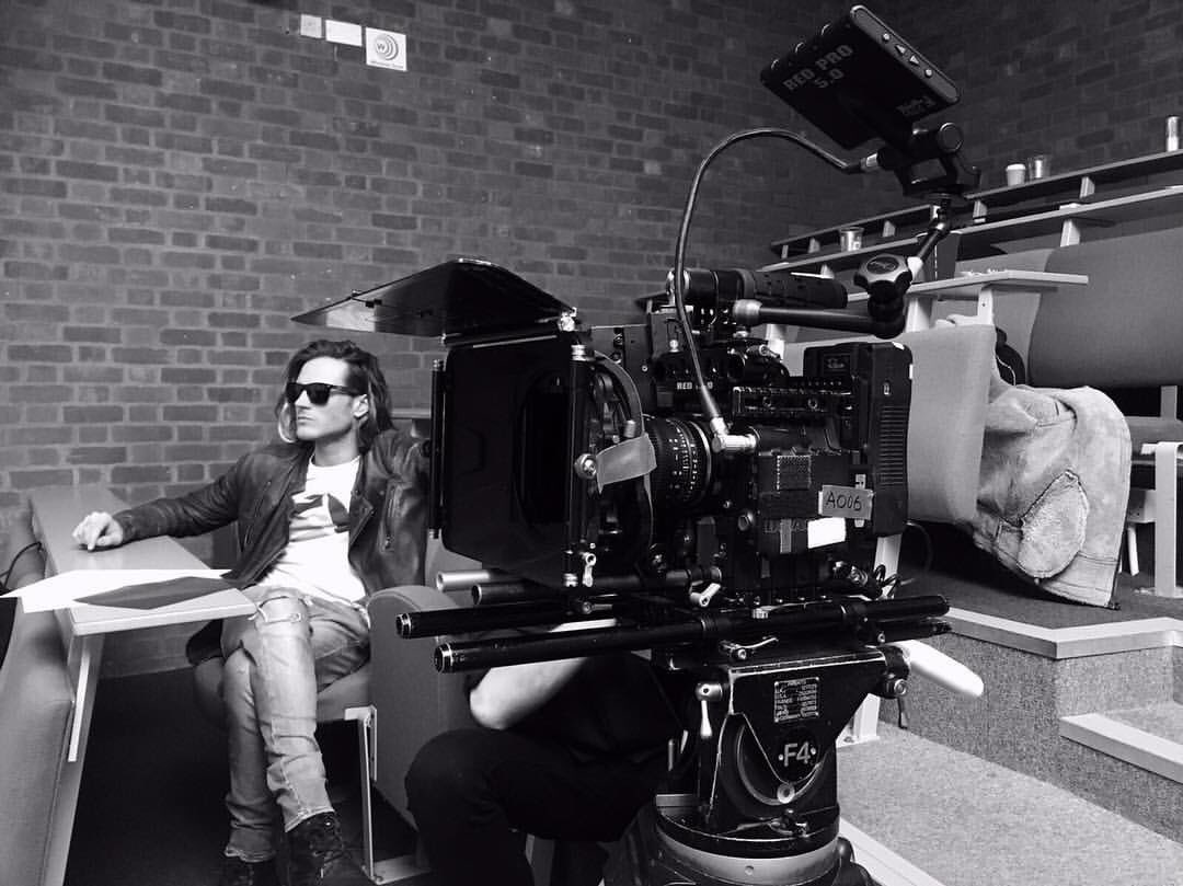 PoynterBrasil's tweet photo. #throwingbacksunday 😎🎥 @DougiePoynter https://t.co/flsSVLipN5