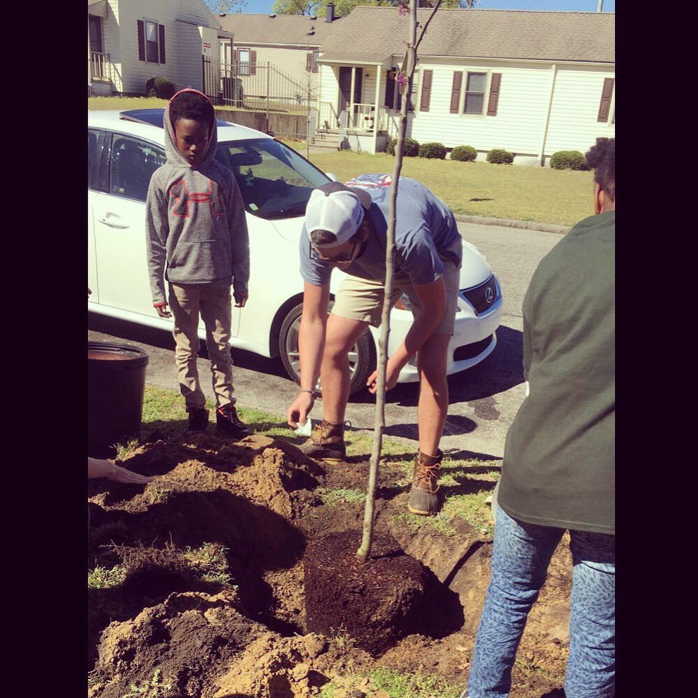 This past weekend, ATO teamed up with the TD Green Streets program and helped plant 50 trees in a downtown Wilmington neighborhood.