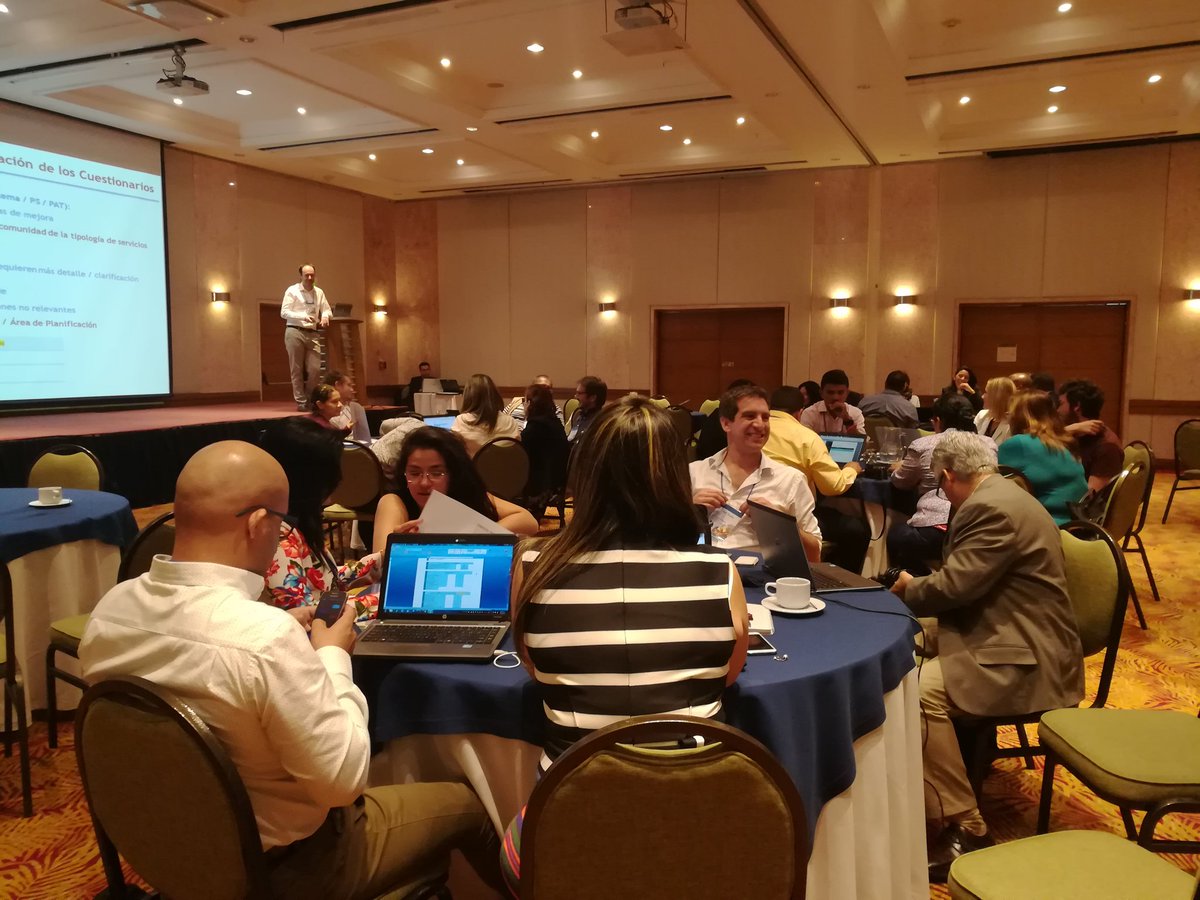 HenryTaby's tweet photo. Equipo sectorial Siasar
@SIASAR_ORG  #RetoSiasar17 #mmaya #bolivia #Colombia https://t.co/qatcug12of