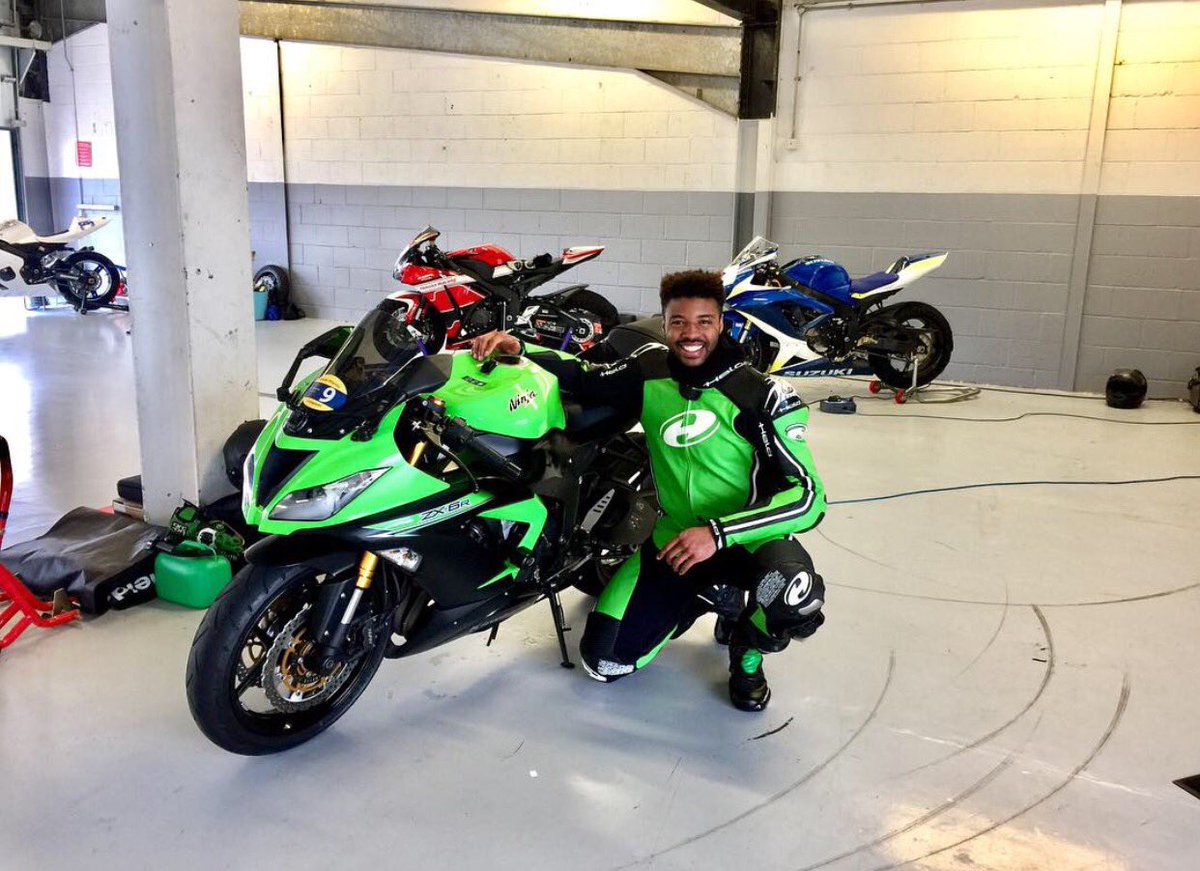 | Had so much fun at Silverstone Circuit with No Limits Track Day | #silverstonecircuit | #nolimitstrackday | #kawasakininja | #kawasaki |