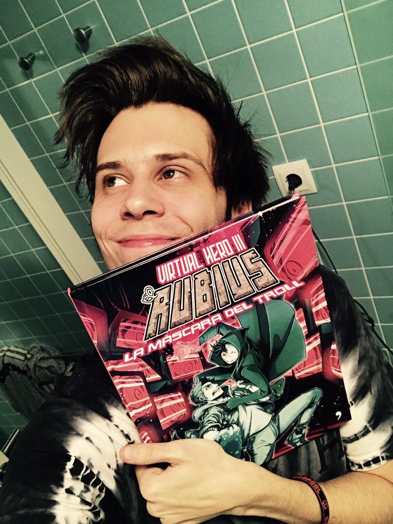 RubenSquadOk's tweet photo. 🚨🚨🚨🚨🚨Mañana sale a la venta VH3 EN TODO EL MUNDO🚨🚨🚨🚨🚨#VirtualHero

Estamos muy orgullosas de vos https://t.co/xjx4ERwa7U