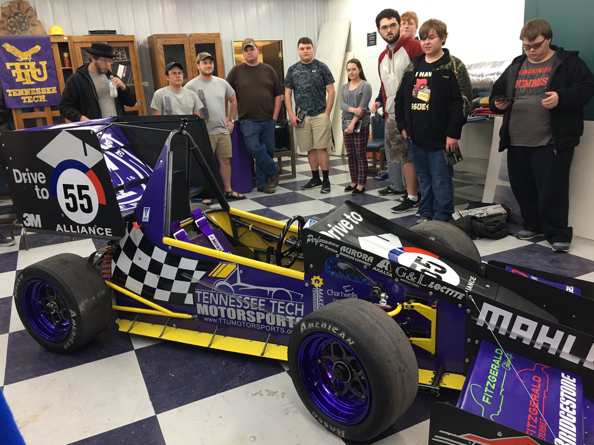 LA students learning about physics and engineering from the TTU engineering department at the 1st annual Upper Cumberland Nerdapalooza!!!!