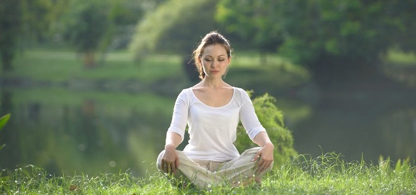 StarpersonZen's tweet photo. There is just one Source, yet it has many names. When we open our Heart and calm our Mind, the Source embraces our Soul with Love and Light. https://t.co/Usd2g0m5M2
