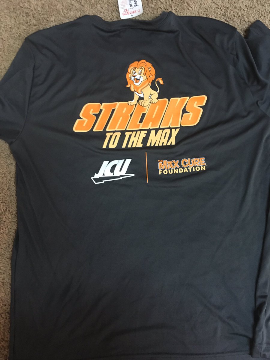 SAACJCU's tweet photo. congrats to @smitty11_ on winning the Streaks to the Max shirt! https://t.co/rlSNzLRELn