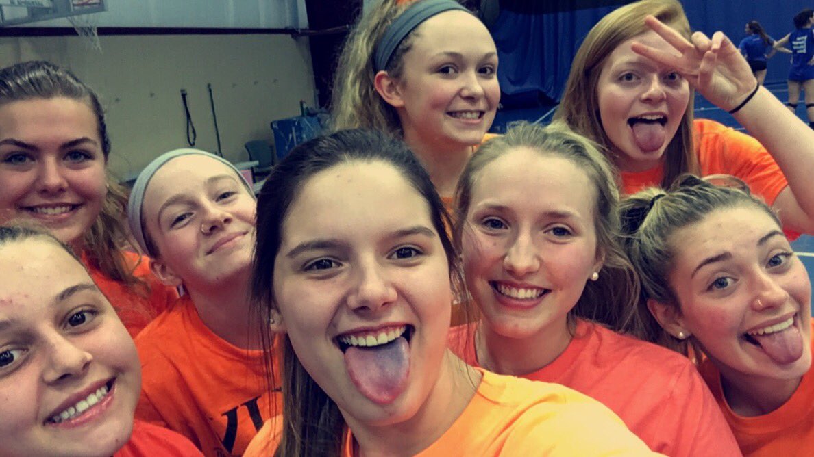 elle_hirlinger's tweet photo. We play for Abbey @Bchs_StuSection #orangeforabbey #boonestrong https://t.co/0MhvGxFgZf
