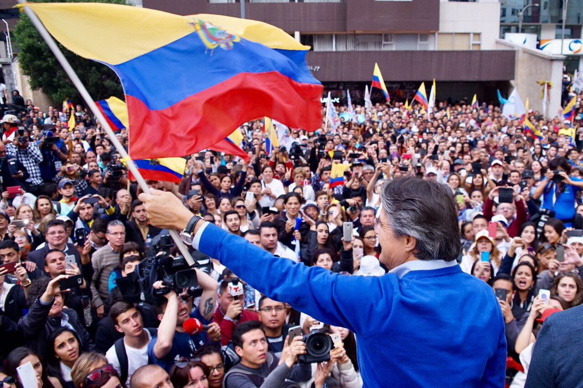 LassoGuillermo's tweet photo. Ecuatorianos, no vamos a bajar los brazos. Lo de hoy en el CNE en Quito solo nos motiva a seguir adelante. https://t.co/PEAgKyWOI3