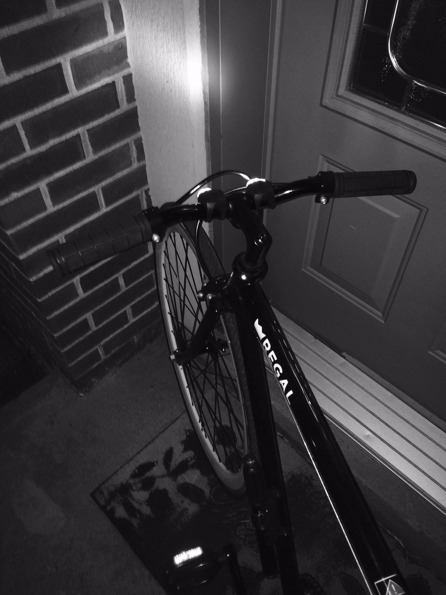 My fixie bike "The Duke" <a href="/RegalBicycles/">Regal Bicycles</a> during warmer times , summer 2016 #ILoveFixieBikes #regalbicycles