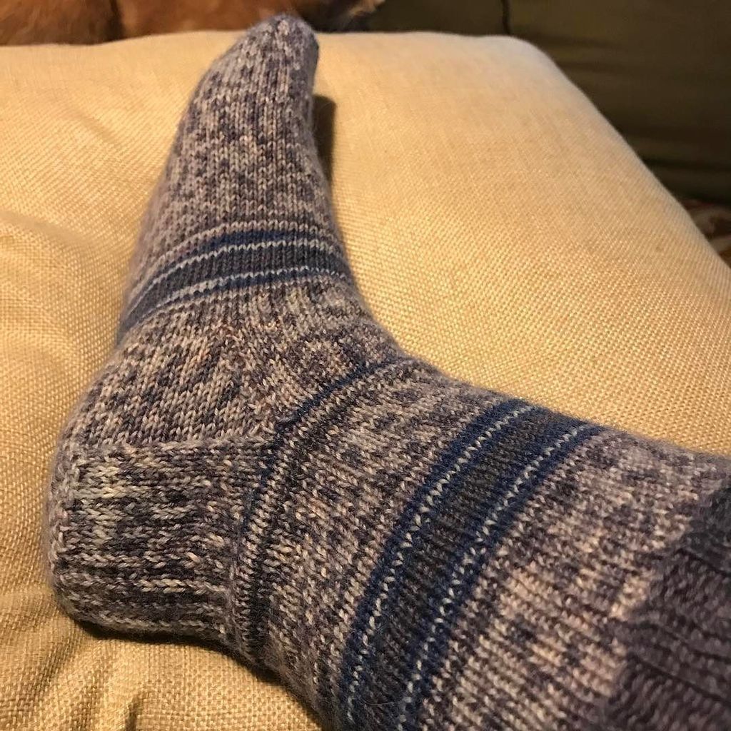 lbmfiberworks's tweet photo. One sock down. One more to go. I'm not the biggest fan of #topdownsocks but there's a good reason for it. I'll exp… https://t.co/i9udytc8PM https://t.co/sxwVRCa9Fp