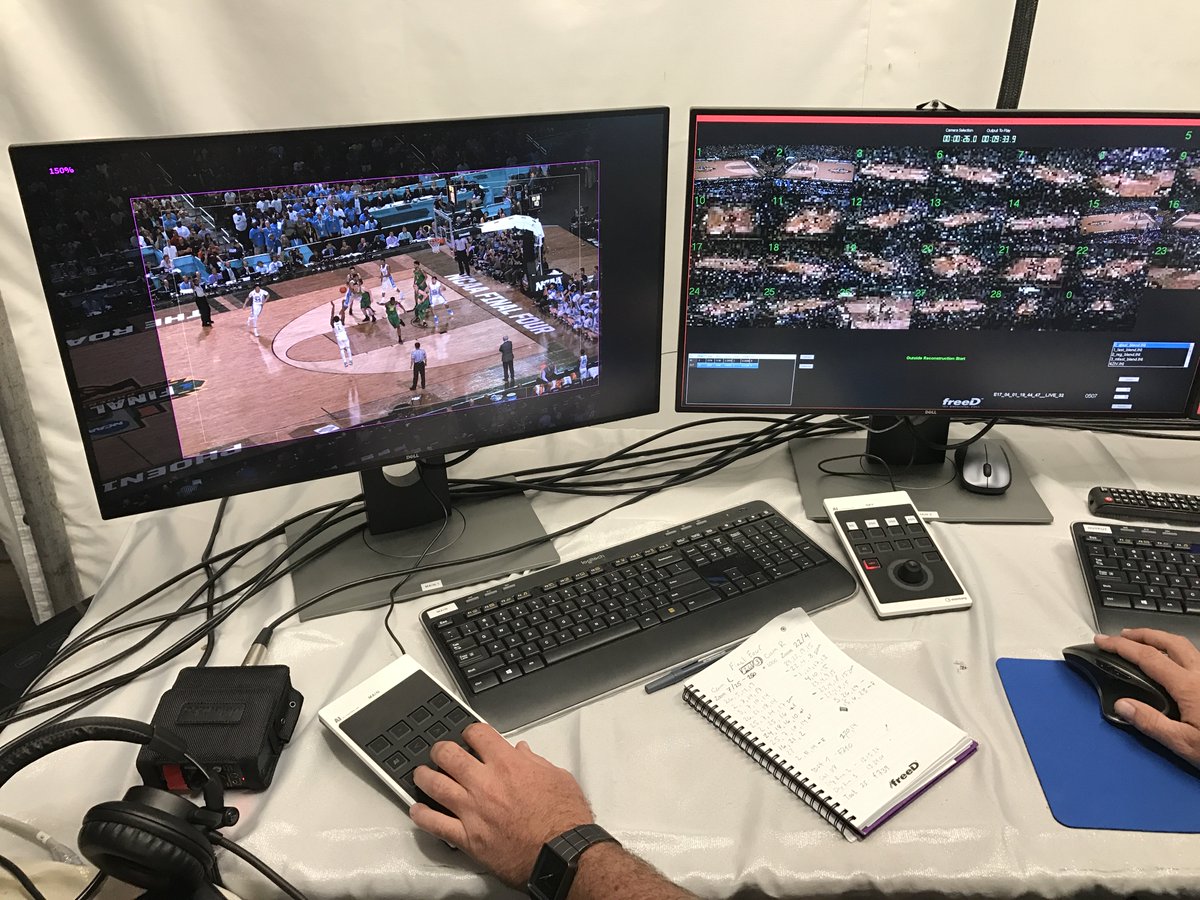 PopMech's tweet photo. How Intel makes those 360-degree #FinalFour replays https://t.co/w395kxHtGc https://t.co/QTLjWi3IEa