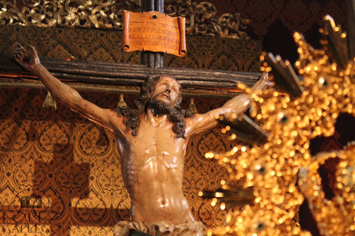 abrahamLG10's tweet photo. Esta es mi foto para el concurso .Quien quiera seguirme en instagram @imagenlopezgallego.  #semanasantalaloma https://t.co/QbCbnJD75j