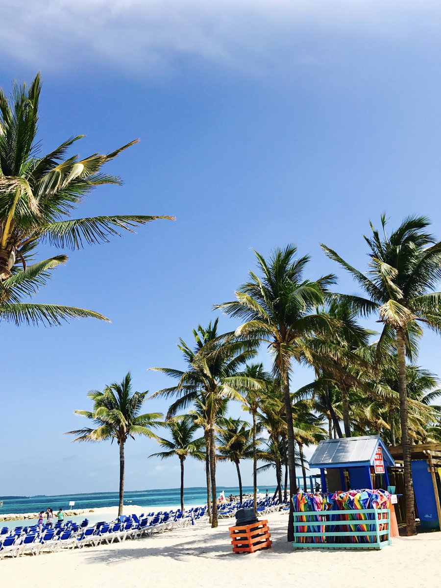 megmmw's tweet photo. Island traveling https://t.co/7Y16CwYM3b