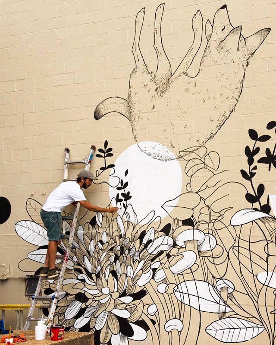 HellionGallery's tweet photo. #ffttnw and Hellion alumni #mateuvelasco painting in Baltimore last year. #ffttnw 2017 kicks off this August 6th. #mural #hellionalumni https://t.co/LHE7YTMhVz