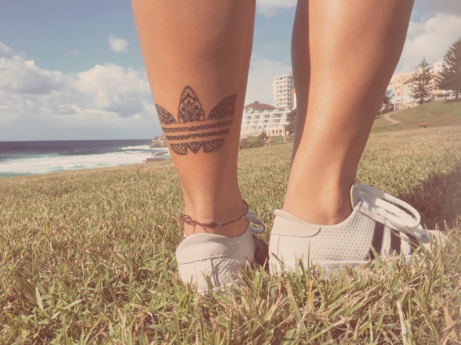 Forsström on Twitter: "Happines😍 #tattoo #bondiink #adidas #adidasOriginals #bondibeach #Icebergs #Australia @Bondiinktattoo @adidasoriginals @adidas @adidasAU https://t.co/ROcGpr6pE8" / Twitter