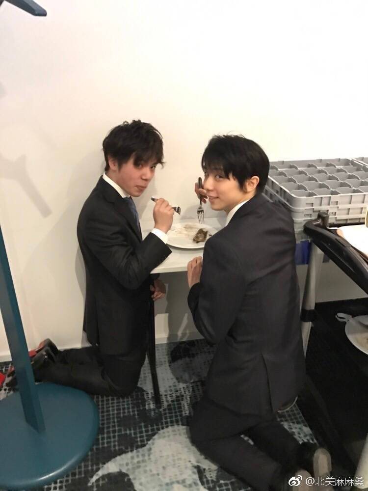 宇野昌磨fan Shoma Uno V Twitter 世界選手権 バンケット 宇野昌磨 ゆづと昌磨くん 二人でひと皿 宇野昌磨 羽生結弦 Shomauno Yuzuruhanyu Helsinki17 宇野昌磨fan Shoma Uno V Twitter 世界選手権 バンケット 宇野昌磨 ゆづと昌磨くん 二人でひと皿 宇野昌磨 羽生結弦 Shomauno Yuzuruhanyu Helsinki17