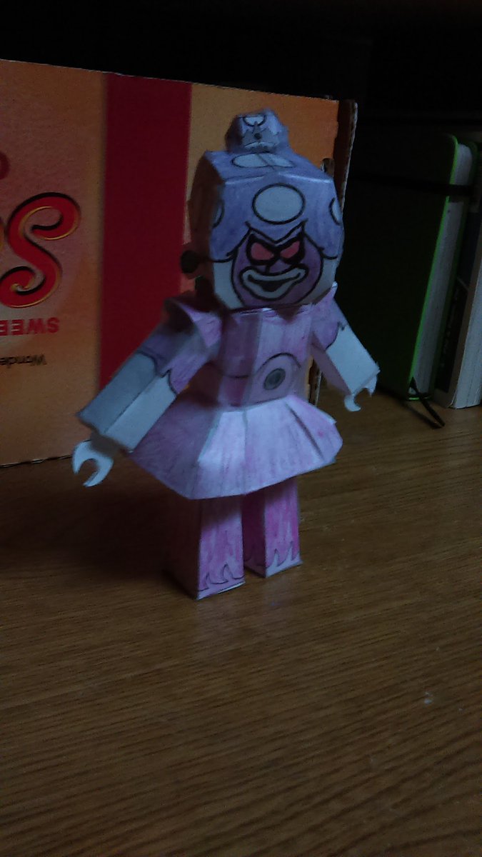 ThunderGhostSD's tweet photo. Who remembers Mario and Luigi: Partners in Time? :) Because I made Princess Shroob in papercraft! :D Tell me what you think! ;) #MaLPIT https://t.co/DNhXpxu3Fl