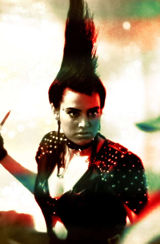 Beautiful and Bad!

Happy Birthday to Dream Warrior Jennifer Rubin. (Martyn) 