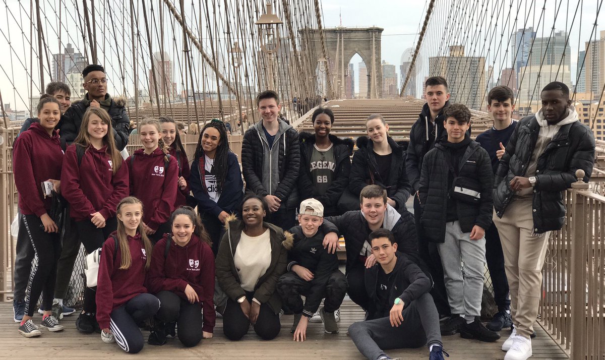 HPperforming's tweet photo. We walked across the Brooklyn bridge today and Mr Spackman took this amazing photo! Kids having a great time #nyc12 @HighamsParkSch https://t.co/X94L1ziWqs