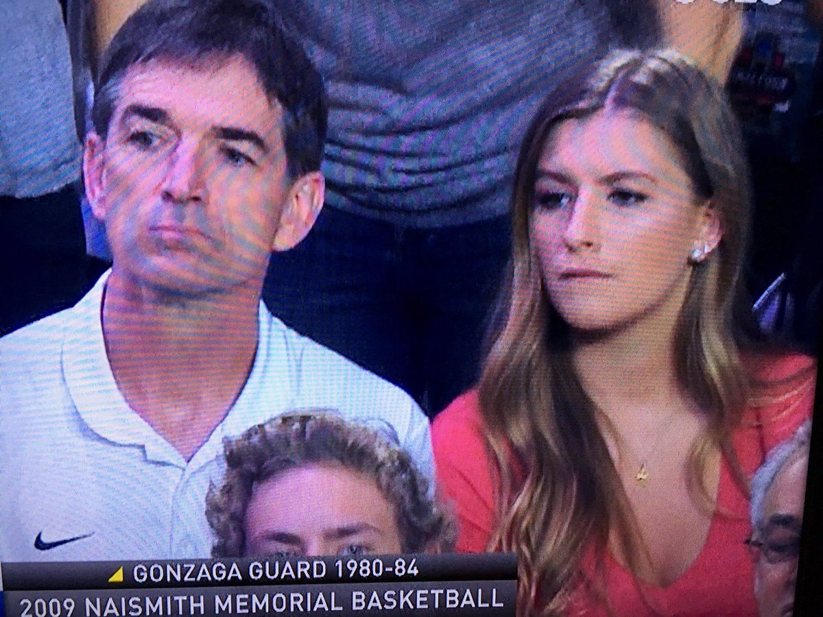 IamEvilTebow's tweet photo. I'd totally eat John Stockton's daughter's ass. https://t.co/iHOvHF3P8C