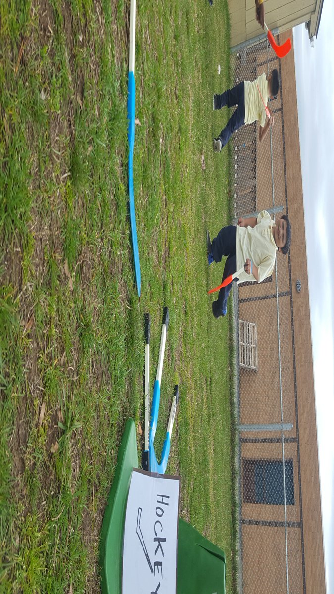 MissMeierPE's tweet photo. How many ways can YOU strike? @pgcpspe @Magnolia8400 #perocks https://t.co/xxijZAWJQv