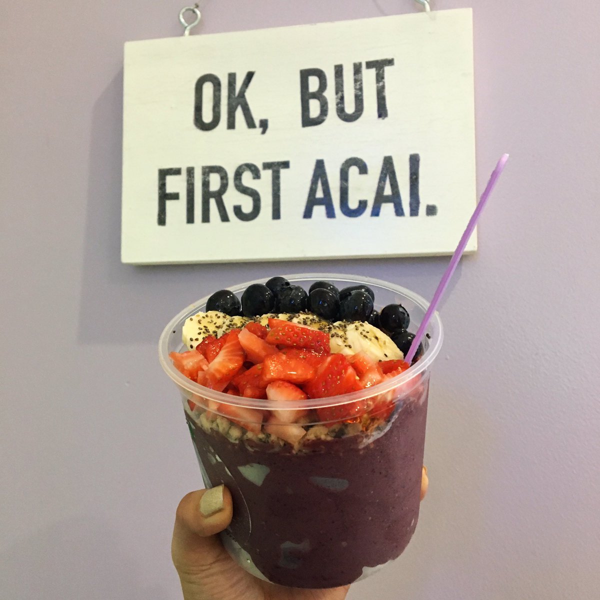 spoon_ucsd's tweet photo. Ok, but first acai #spoonfeed #amenacai #acai #health https://t.co/T0lUQOFtwa