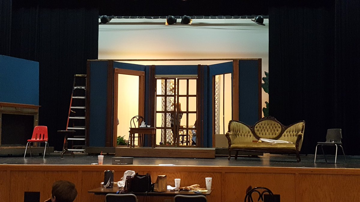nataliesaunders's tweet photo. Set construction in progress https://t.co/k6ZvV0ufCL