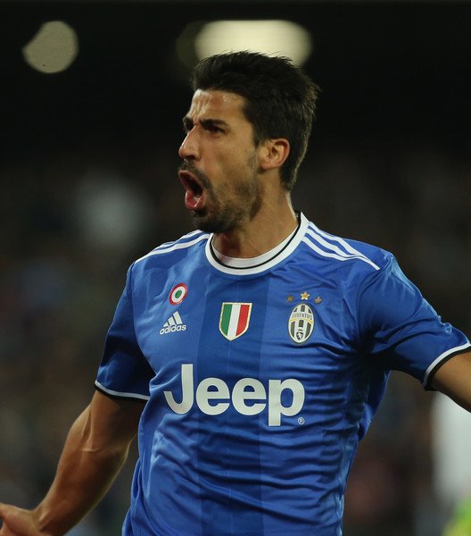           / Happy Birthday Sami Khedira!!!! 