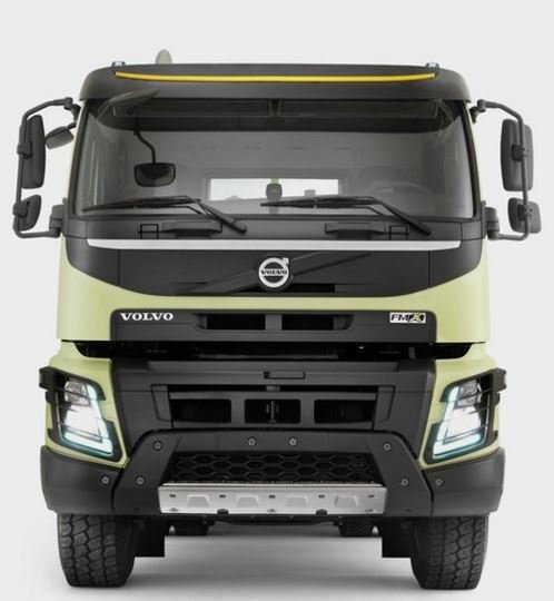 VolvoTrucksID's tweet photo. Colorize your truck. Over 300 colors to choose from: https://t.co/ckLxpFVmcX https://t.co/I8rFGjV9RZ