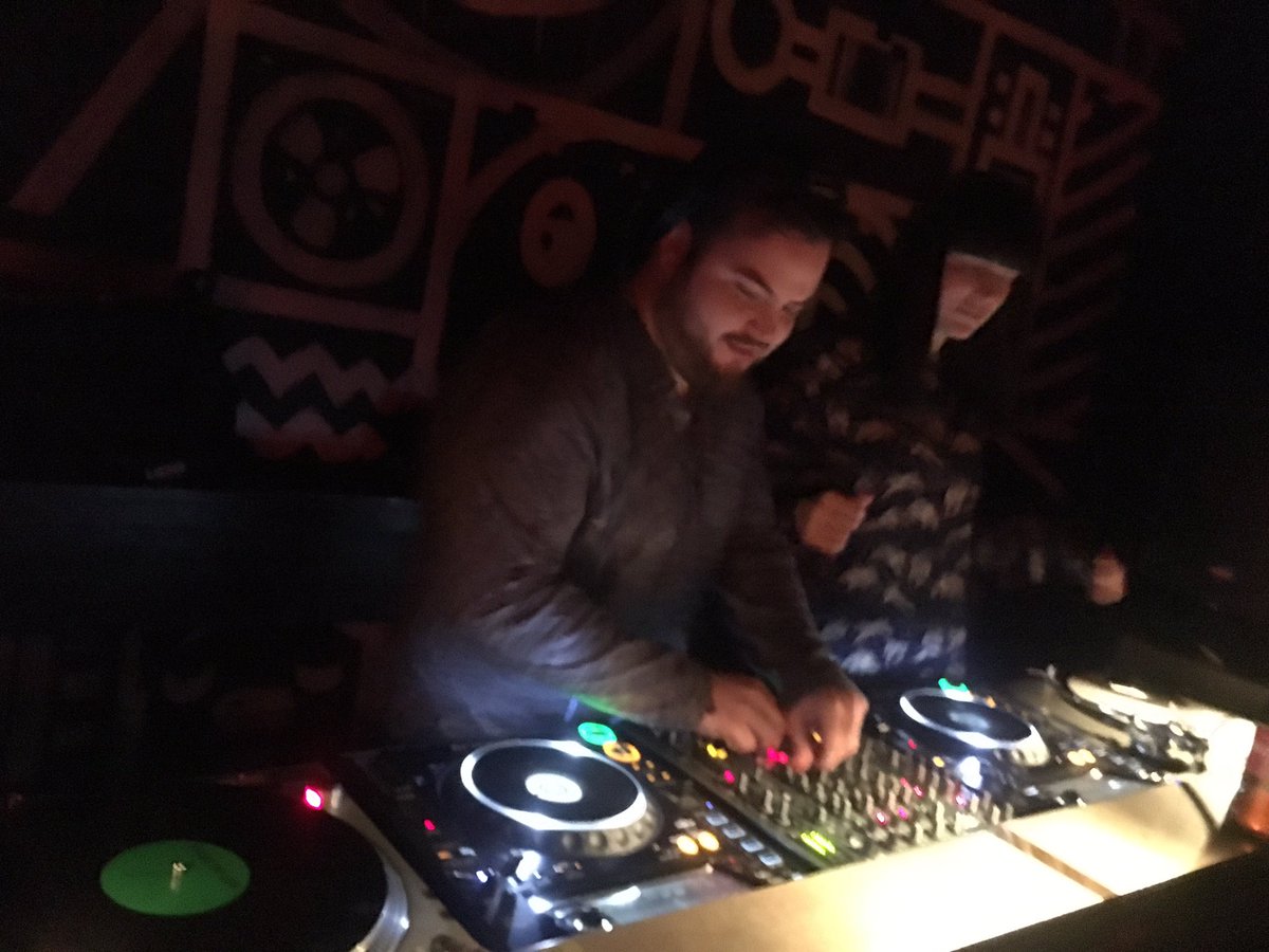NYCTechno's tweet photo. .@Arvi_NYC &amp; @Marite_Otero jamming at @TBABrooklyn ! 

#Rendezvous https://t.co/3xjs2Pze79