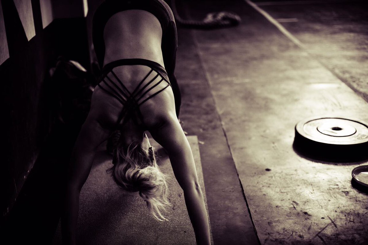 Benefits of Stretching Everyday its now on my blog sofiahills.com/wp-content/upl…