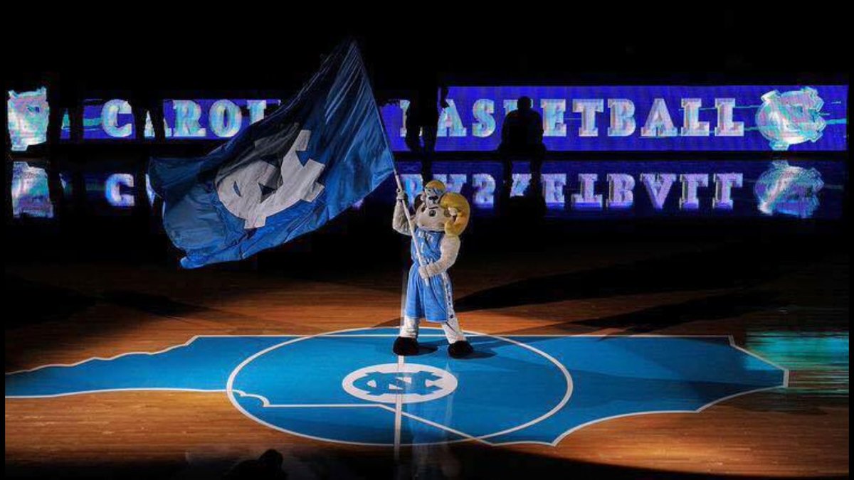 onezendragonfly's tweet image. The ceiling is the roof!! #NationalChampions #GoHeels #GDTBATH #RedemptionTour COMPLETE!! 🐑🐑🐑