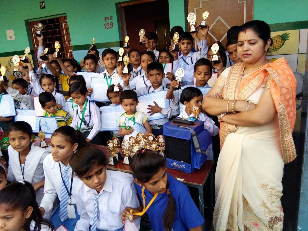 Classinbox's tweet photo. Result &amp; Prize Distributions to Meritorious Students in GB Public School,Ghaziabad. It's a Necessary Step to motivate Students. :) https://t.co/ZOgXVTDOOD
