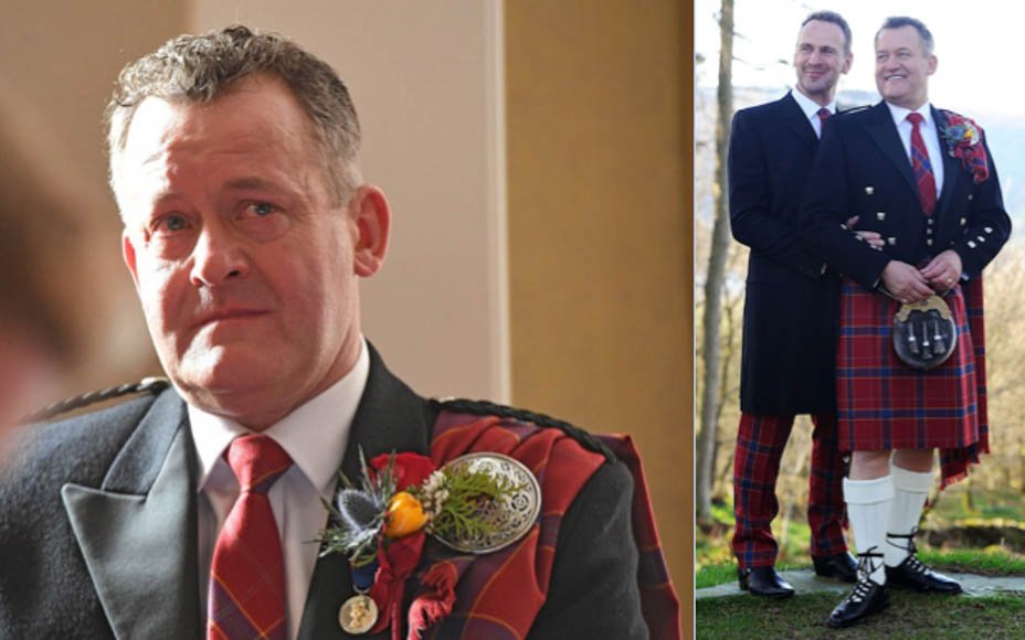 SteepleTimes's tweet photo. Today @SteepleTimes remarks on the tawdriness of the butler-turned-blabbermouth @PaulBurrellRVM: https://t.co/aXolqXmfbp #Ghastly #Lowbrow https://t.co/X5D3ukDFtE