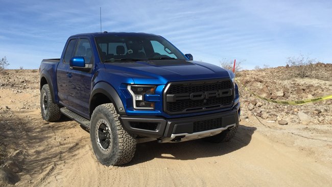 car_4_play's tweet photo. Обзор #Ford F-150 #Raptor 2017 https://t.co/hIy6WXxtaU https://t.co/YLRxKOmVDi