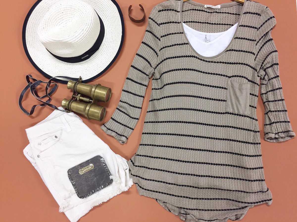 ShopVidorra's tweet photo. Wander out in a casual #ootd: white #cutoffshorts, #panamahat, #tanktop, #stripedpullover & leather @cleobella #cardholder - #ShopVidorra https://t.co/mFUYzjxMqn