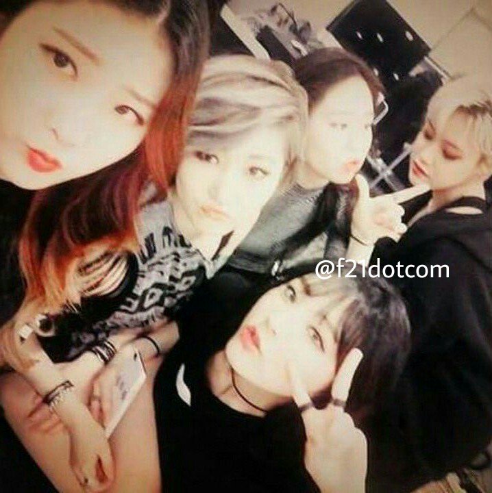 f21dotcom's tweet photo. Lee chaeyoung jinny park moon sua im suah park seoyoung #ygtrainee https://t.co/CVomQZt5hB
