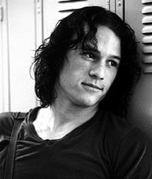 Happy birthday to Heath Ledger. 
You are greatly missed. 