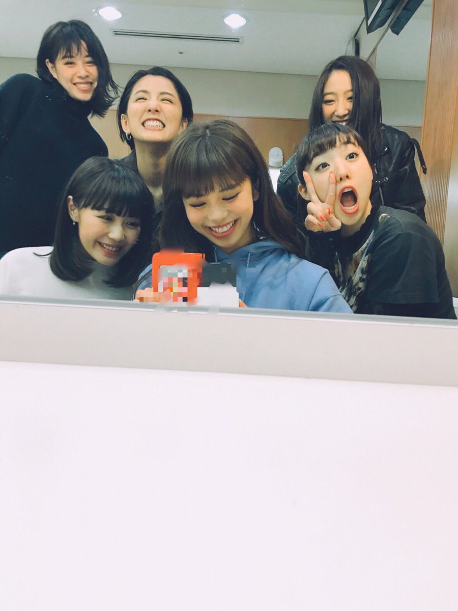 LDH60768340's tweet photo. ついに明日MV公開！！！💕もう楽しみすぎる〜😻絶対解禁されたら何回も見るだろうな〜😹あ〜待ちきれん😆 https://t.co/o3zYagLwP3
