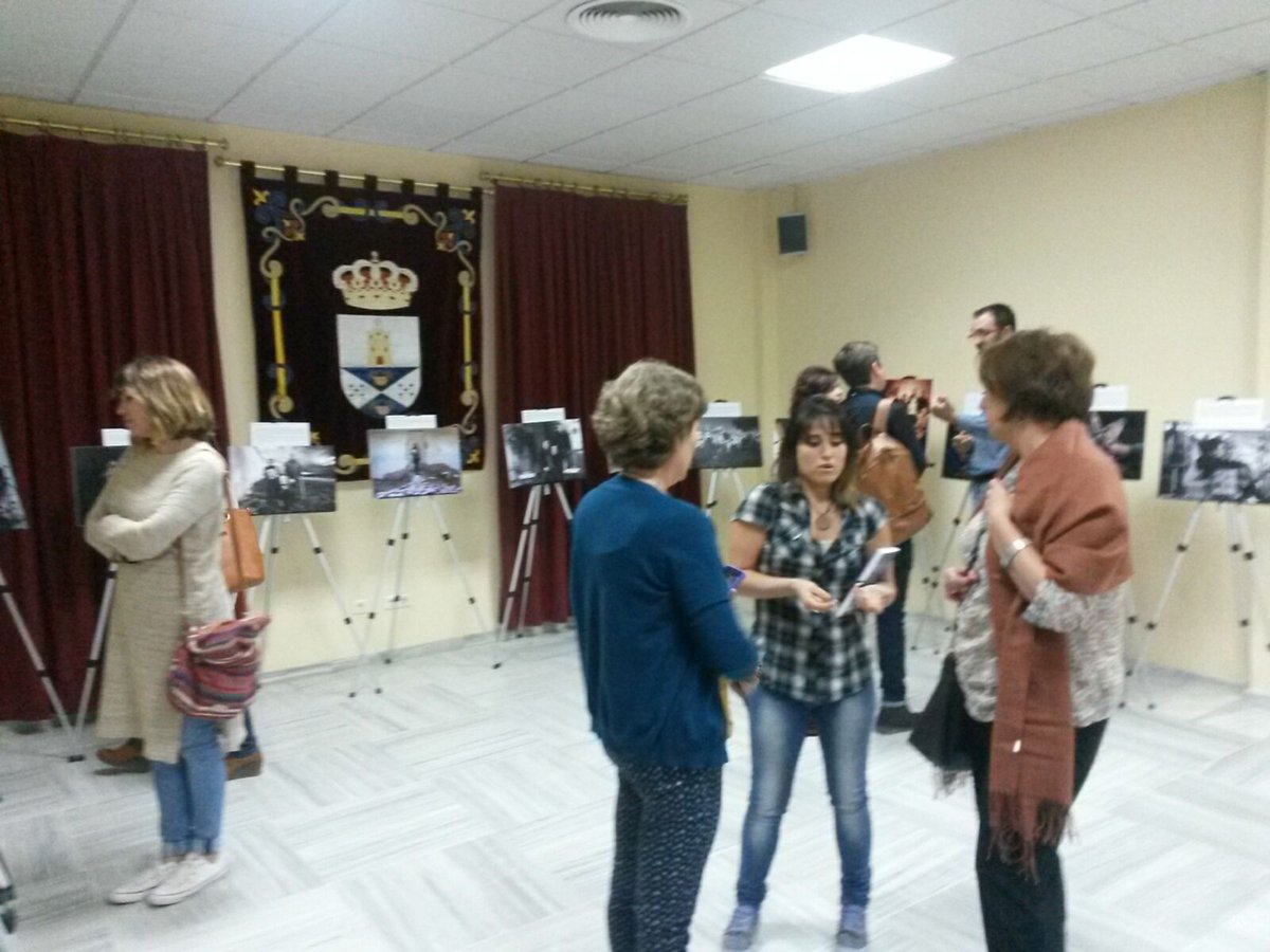 MemoriaNuestra's tweet photo. Agradecidxs por la acogida de la Expo en @Ayto_cdg q podréis visitar hasta el 3 de Abril. @iuguzman . #memoriaVerdadYJusticia y Reparación https://t.co/Sze80tdYTf