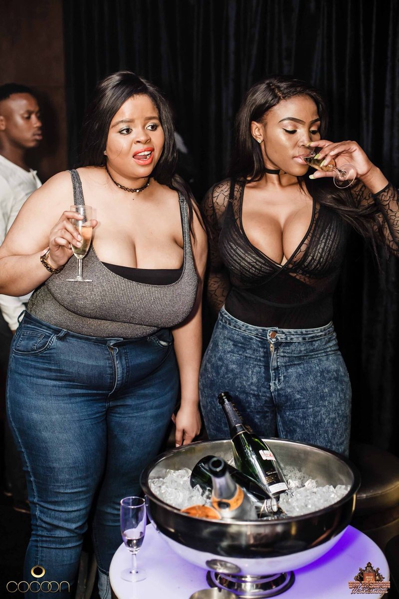 iamCaroline_M's tweet image. Tag them 😍 #VipfashionWednesdays