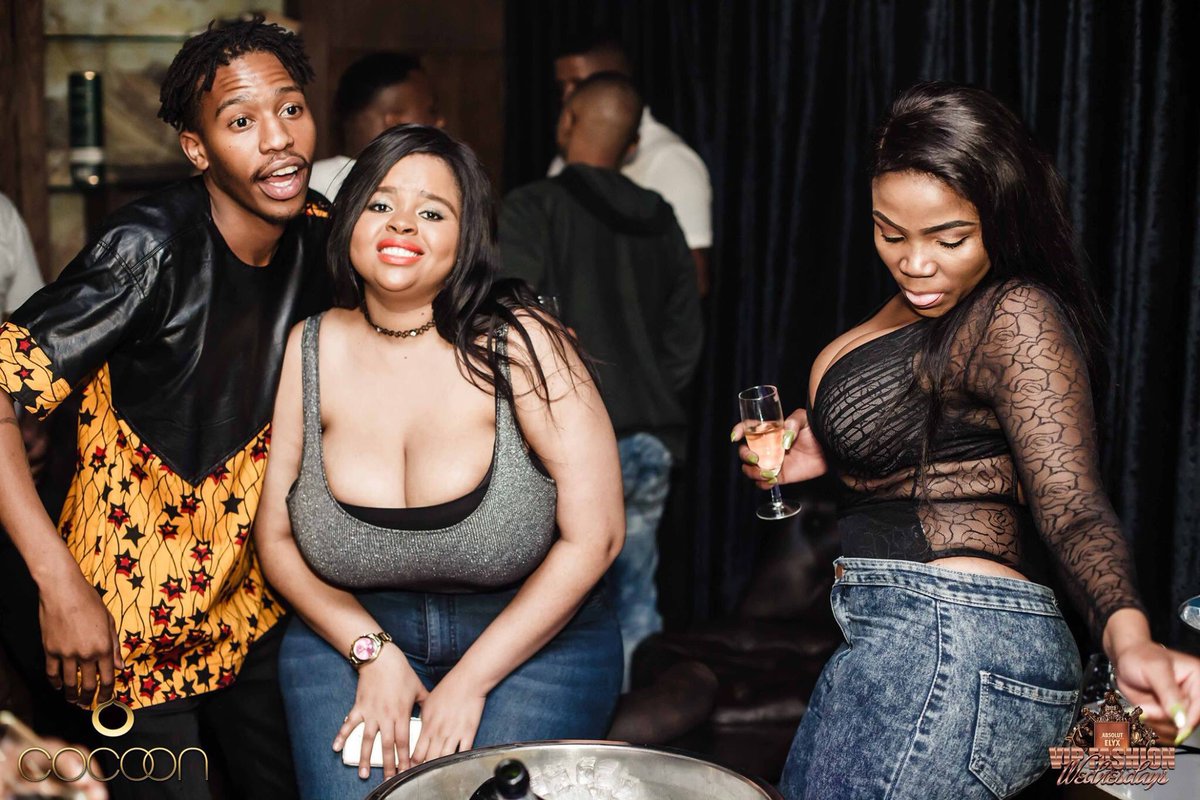 iamCaroline_M's tweet image. Tag them 😍 #VipfashionWednesdays