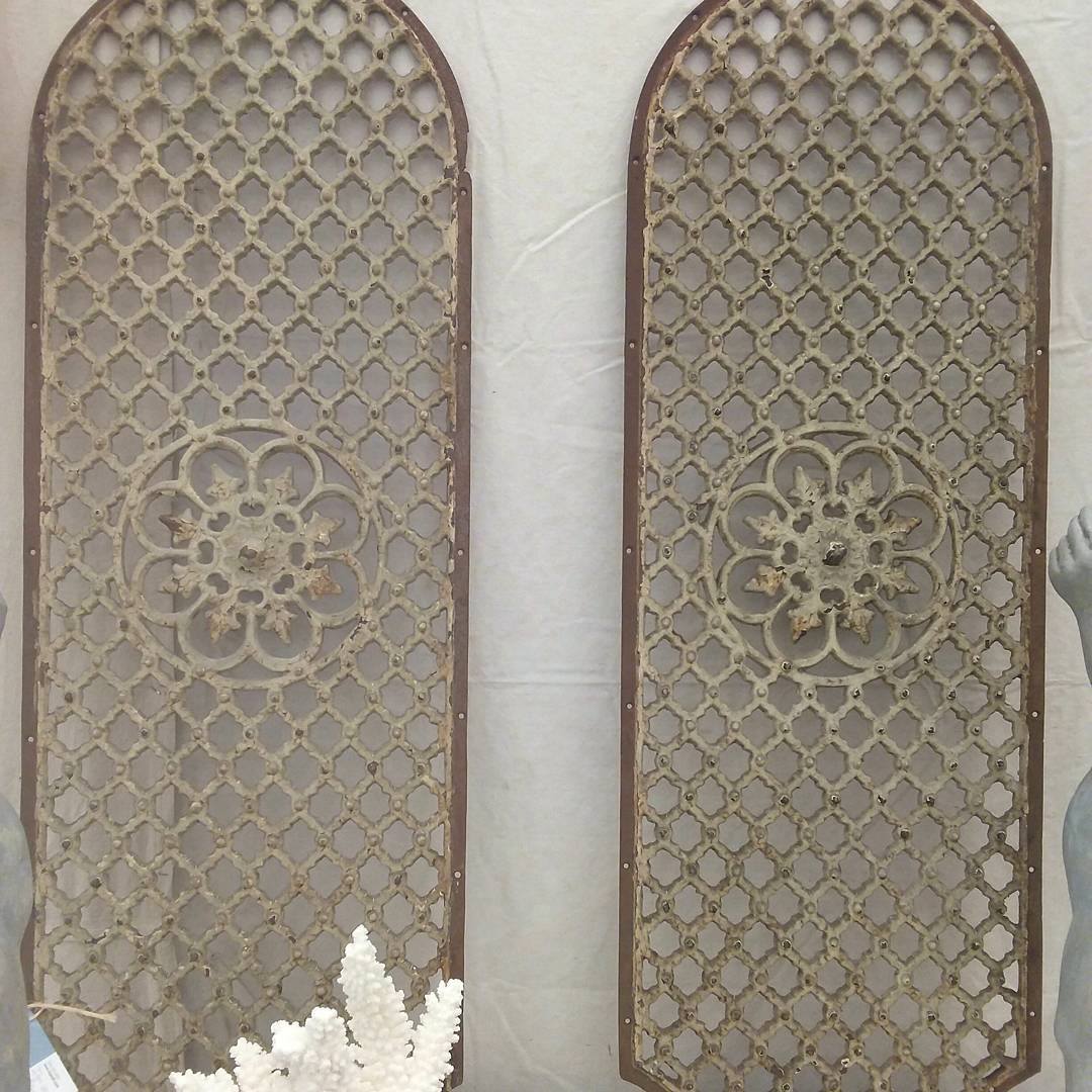 Shades_Finials's tweet photo. bearudderSpectacular iron panels #lampshadesandfinials #marburger #roundtop #atlantawarehouse #atlantadesign https://t.co/j5sXnOXwJr