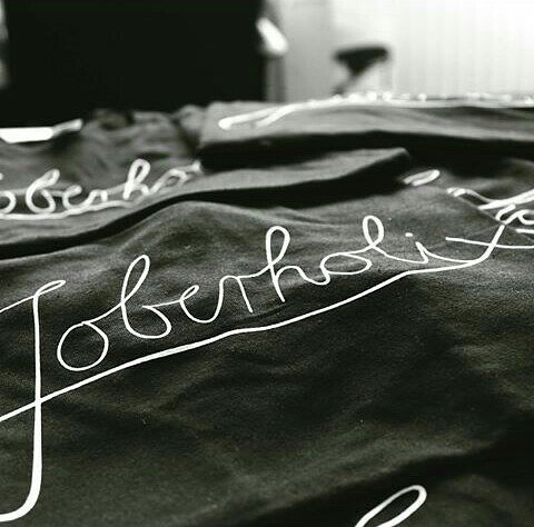 Wir verschenken #T-shirts 😉😊
Unter denjenigen die den Beitrag teilen verschenken wir zwei #joberholix tshirts🌍 #teilen und #shirt #gewinnen🍀