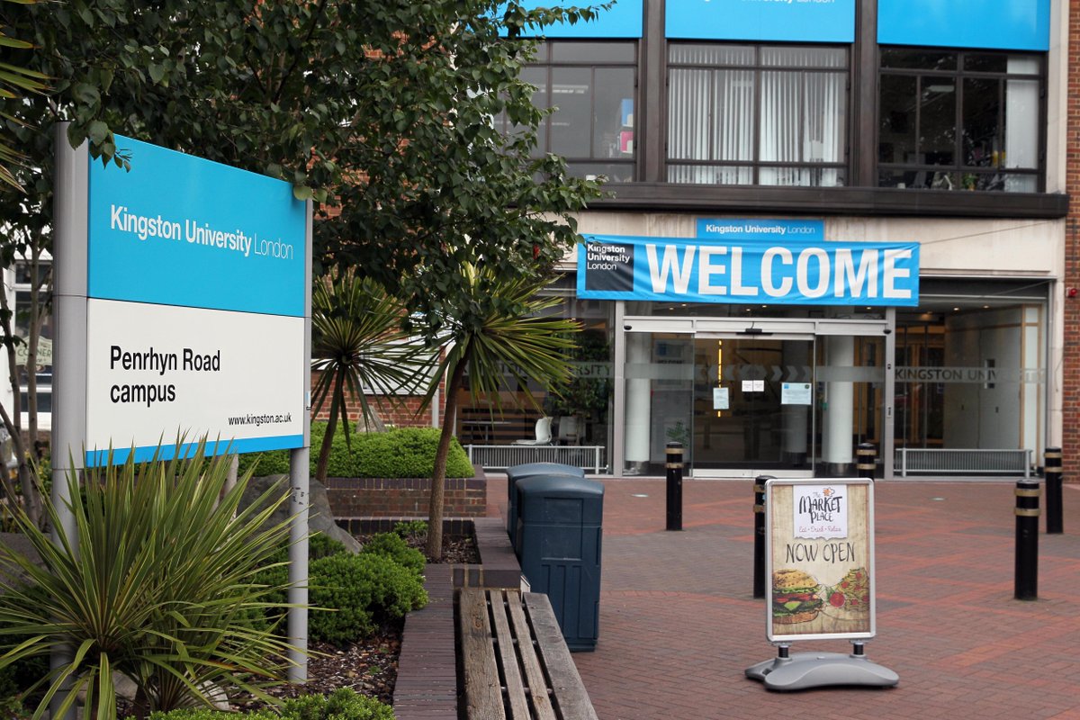 Pressure on Kingston University to drop use of real fur in student fashion collections surreycomet.co.uk/news/15200651.…