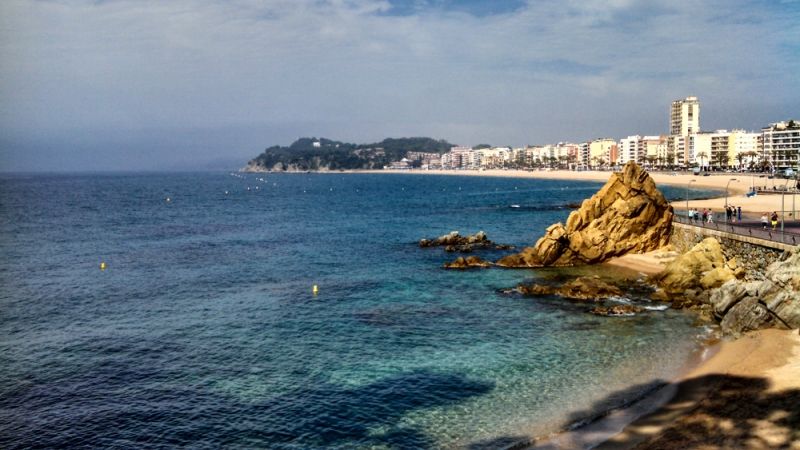 LoveandRoad's tweet photo. Searching for #Adventure &amp; Things to do outside #Barcelona https://t.co/weWjW4riZA 
@spain #Travel https://t.co/6wT06nQWaM