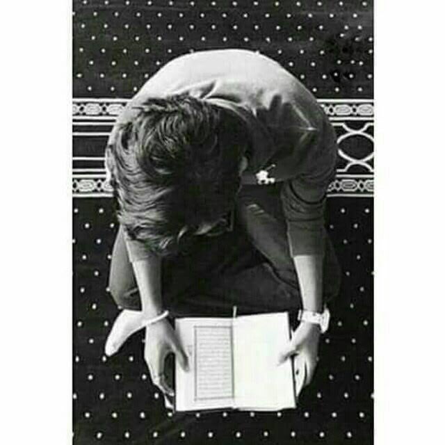 وعن ألـفِ زله استغفرك

ربي وأتوبُ إليك🍃💔 

#يويو