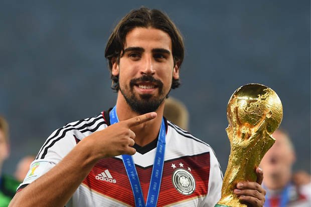 Happy 3  0  th birthday to Sami Khedira!

70 caps for Germany 
12 trophies for club & country.  
